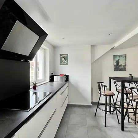 Appartement Centre Avec Balcon